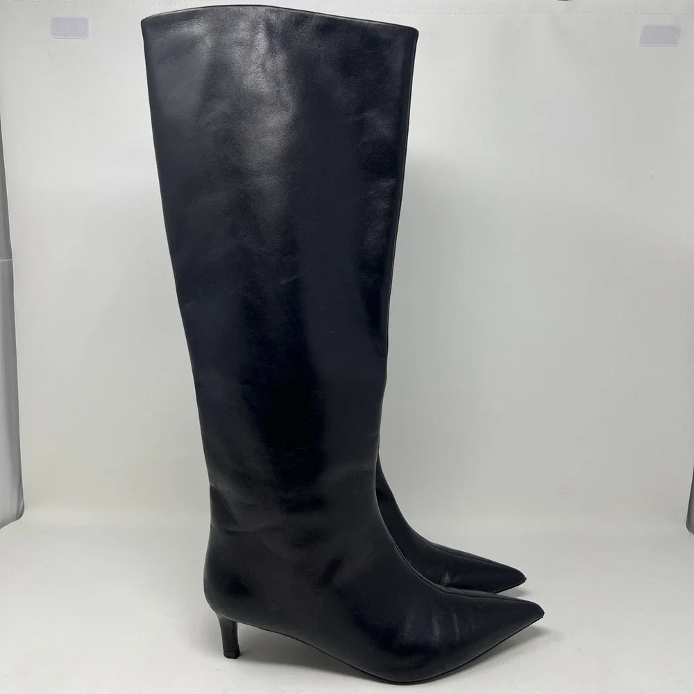 Free People Kiki Knee High Kitten Heel Boots Womens Size 7 Black Leather Pull On